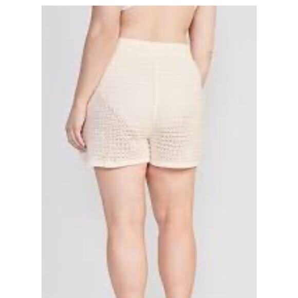 Old Navy High-Waisted Crochet Swim Cover-Up Shorts 3-inch inseam Size XXL - Picture 2 of 7